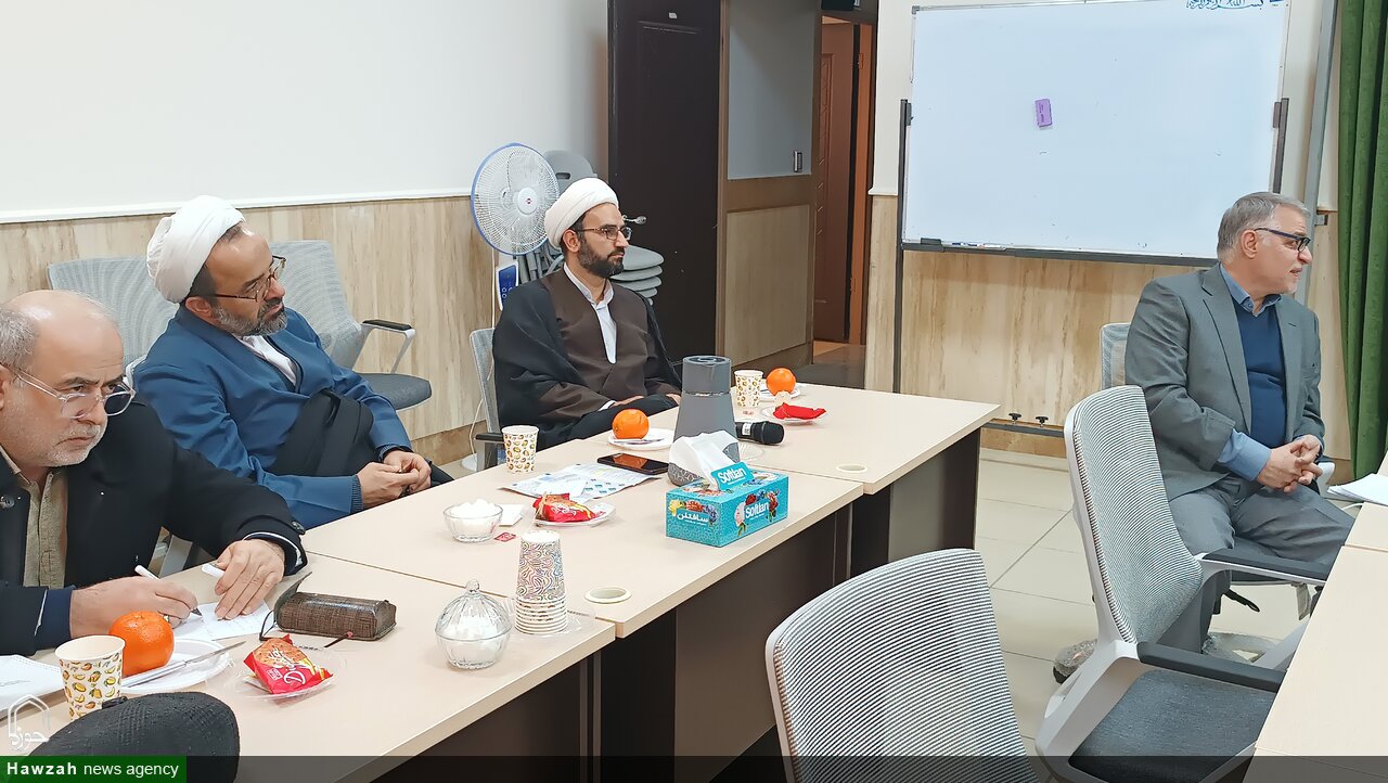 نگاهی به پنل های تخصصی روز نخست همایش بین المللی امت – تمدن در قرآن کریم