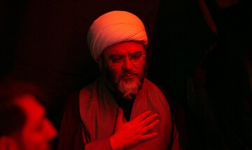 تصاویر/ مراسم عزاداری در حسینیه موج الحسین(ع) پس از حملات تروریستی