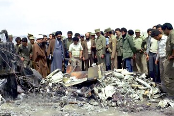 خدا چگونه به انقلاب کمک می‌کند؟