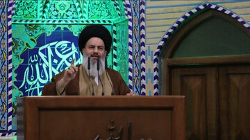 دشمن در جنگ نرم با رسانه‌های خود جوانان را به مسیر اشتباه می‌کشاند