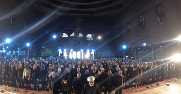 تصاویر/ اقامه باشکوه نماز جمعه پرند در مسجد سوخته در اغتشاشات