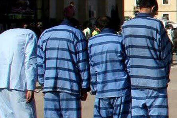 عاملان به آتش کشیدن موکب ها و بنر شهدا در کرمان دستگیر شدند