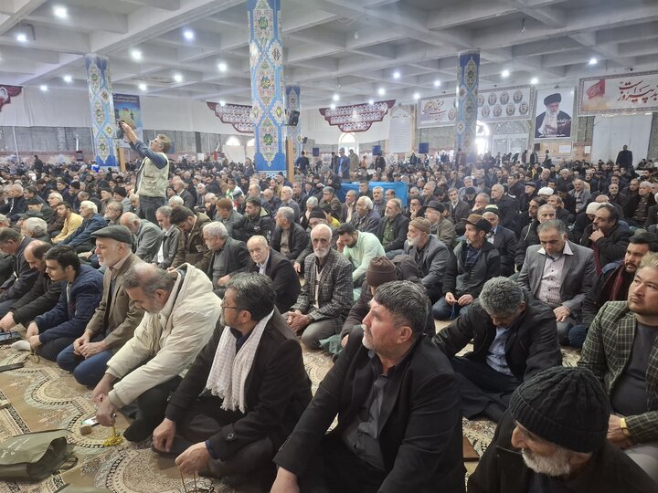 تصاویر:نماز عبادی سیاسی جمعه کاشان