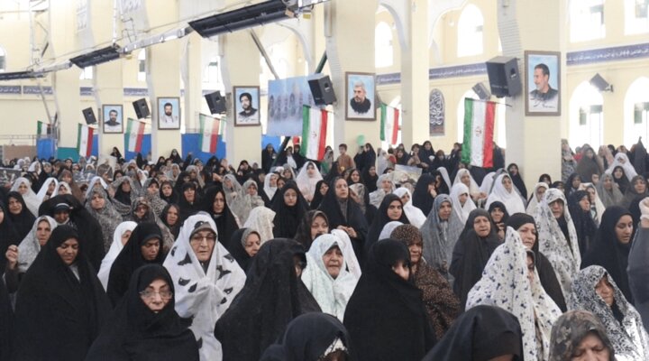 تصاویر/ اقامه نماز جمعه در شهربابک