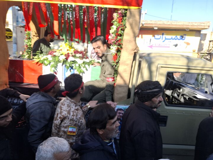 تصاویر؛تشییع پیکر سرباز وطن شهید مدافع امنیت حاج محسن حاجی زاده بیدگلی در اران وبیدگل