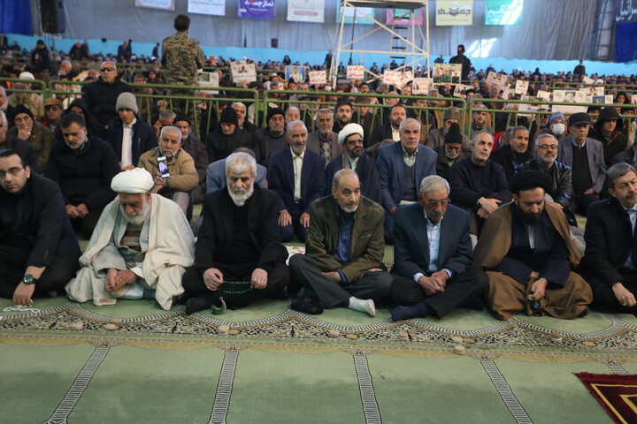 تصاویر/ اقامه نماز عبادی سیاسی جمعه اصفهان