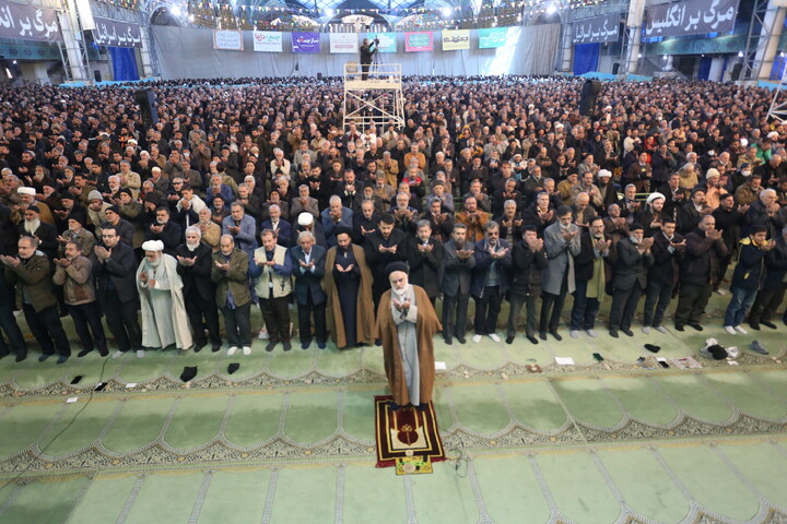 تصاویر/ اقامه نماز عبادی سیاسی جمعه اصفهان