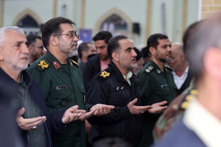 تصاویر / اقامه نماز جمعه همدان