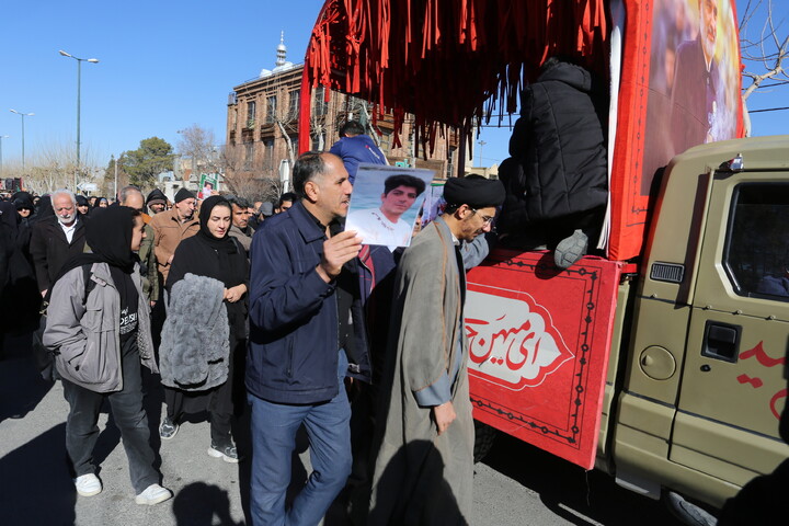 تصاویر/ تشییع پیکر مطهر هفت شهید اغتشاشات اخیر در اصفهان