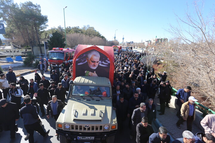 تصاویر/ تشییع پیکر مطهر هفت شهید اغتشاشات اخیر در اصفهان