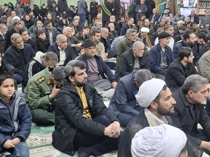 تصاویر:مراسم ختم شهیدحاج محسن حاجی زاده بیدگلی شهیدجهاد تبیین و امنیت