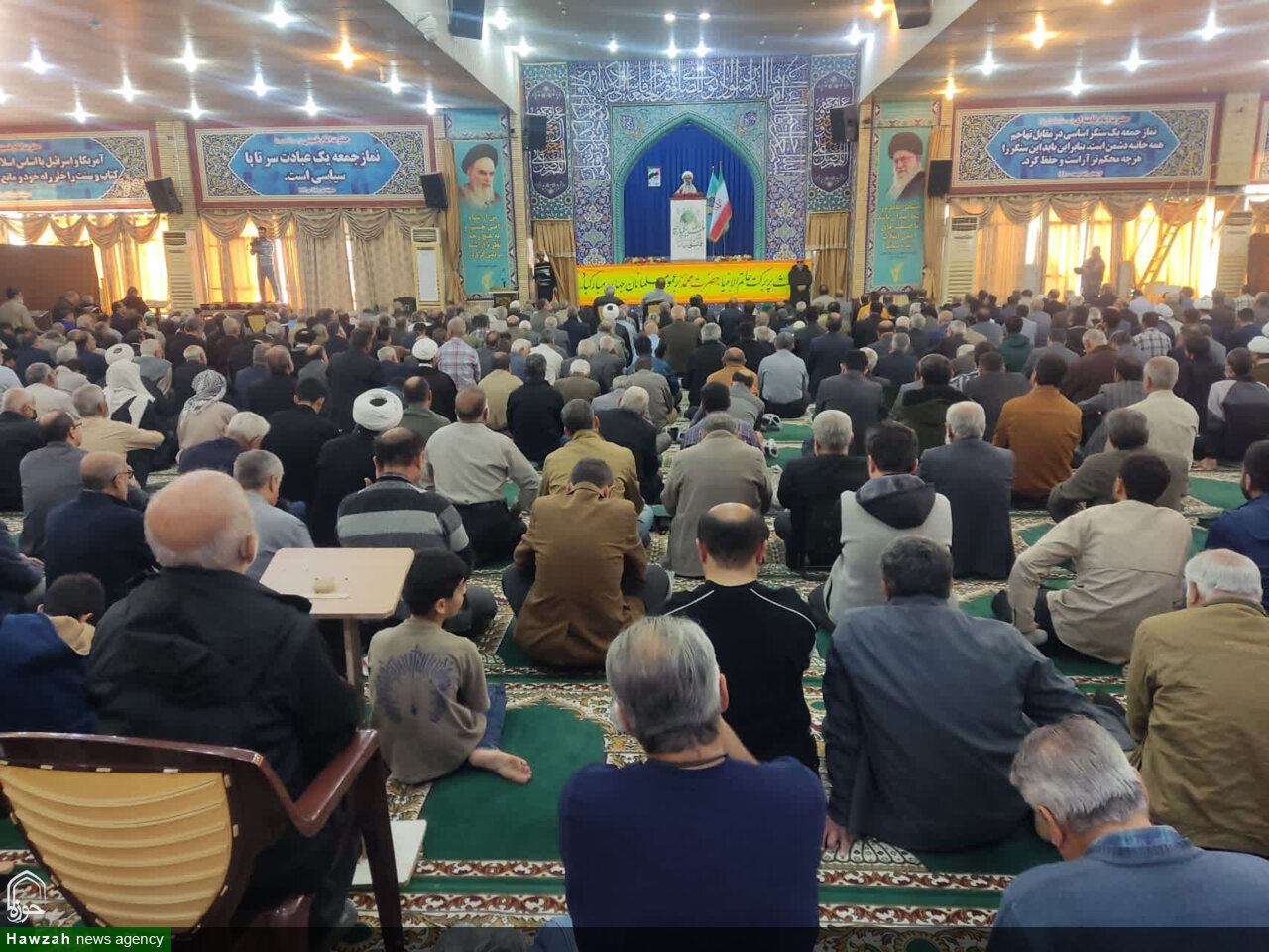 تصاویر/ اقامه نماز جمعه بوشهر