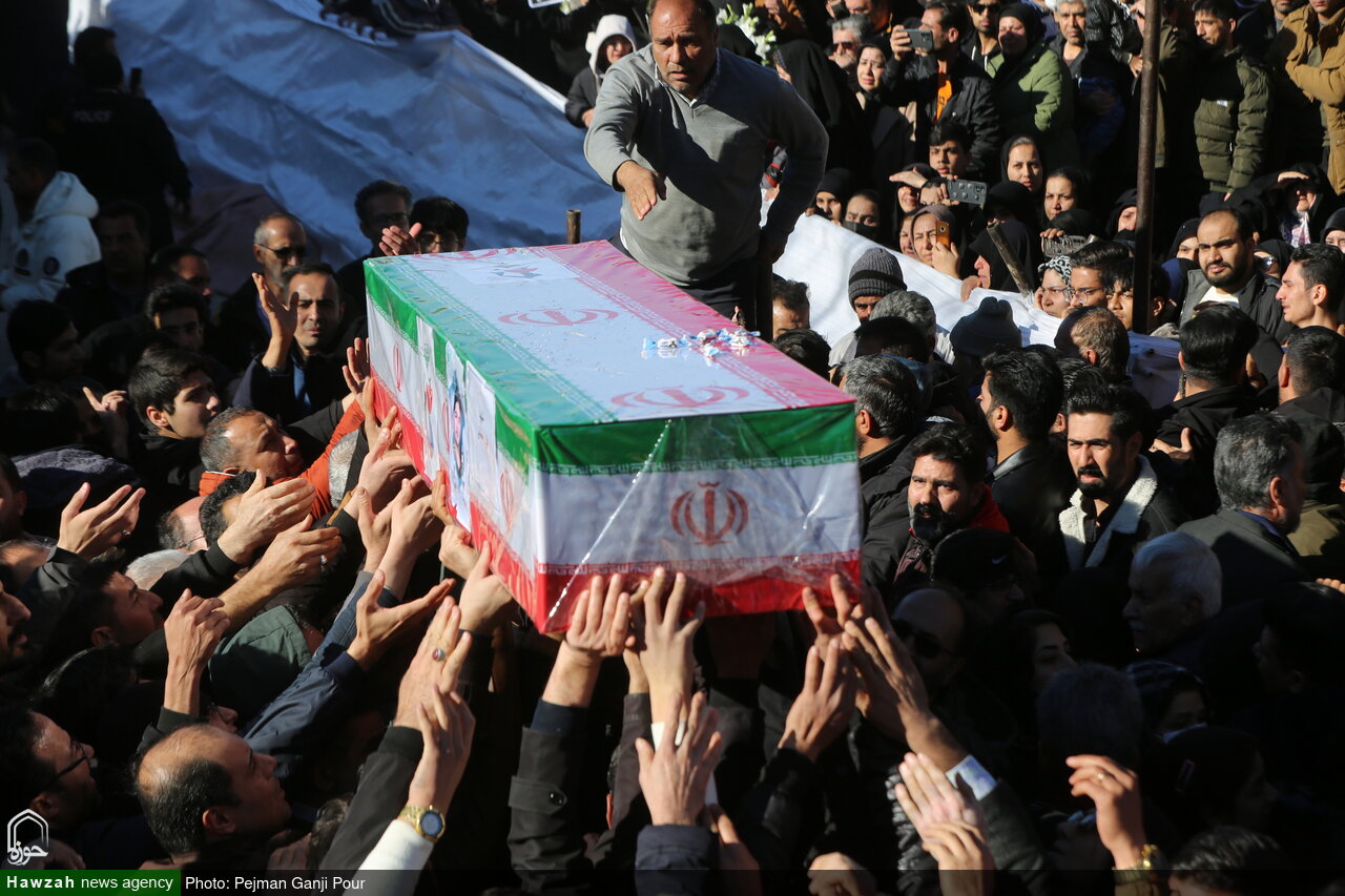 نشست تبیینی حوادث اخیر ویژه‌ی خطبای قم برگزار شد