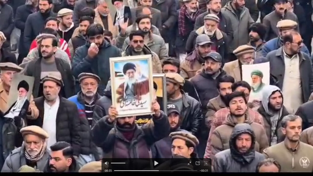 مردم پاکستان در حمایت از ایران و رهبر معظم انقلاب به خیابانها آمدند