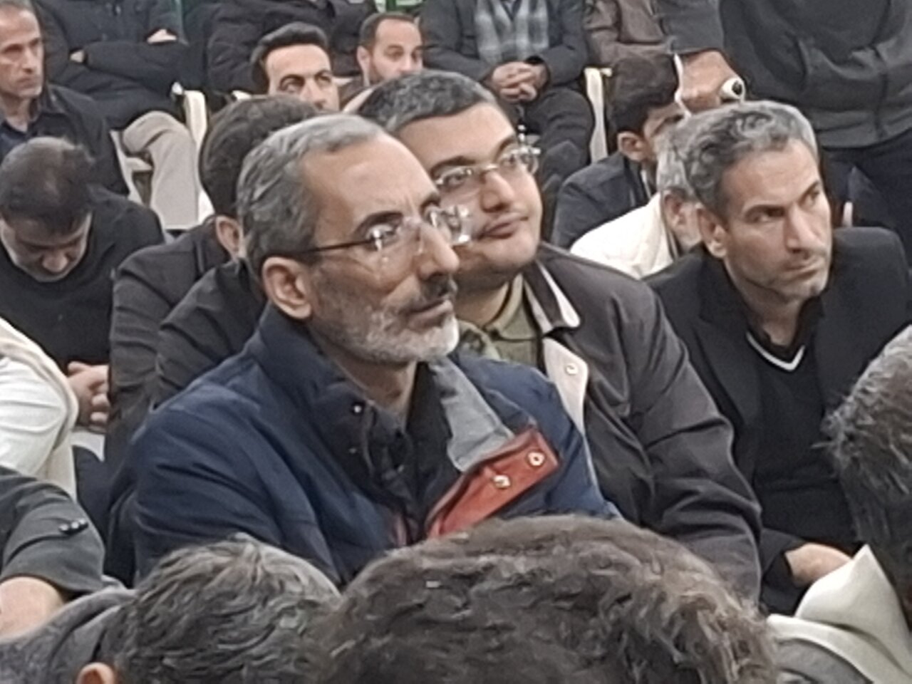 پیکر شهید مدافع امنیت در آران و بیدگل به خاک سپرده شد+عکس