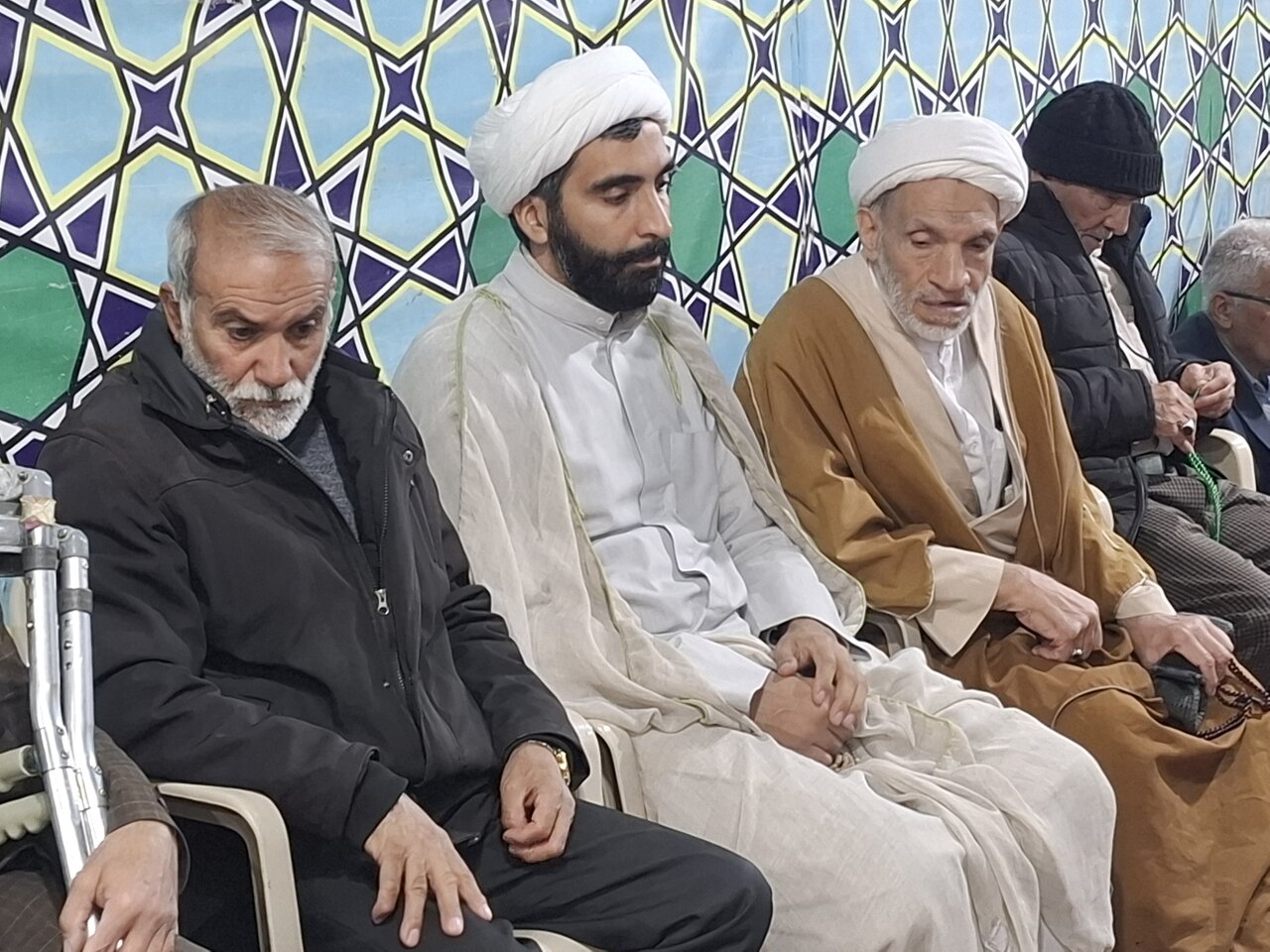 پیکر شهید مدافع امنیت در آران و بیدگل به خاک سپرده شد+عکس