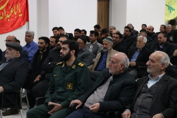 تصاویر/دیدار ذاکران فاطمی با نماینده ولی فقیه در استان مرکزی