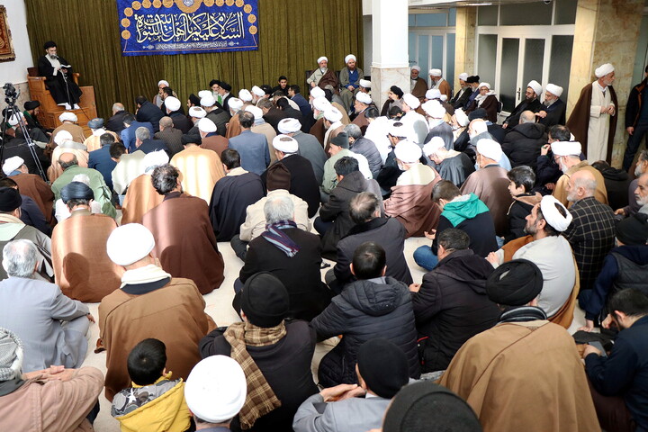 تصاویر/ مراسم جشن عید مبعث حضرت رسول اکرم(ص) در دفترحضرت آیت الله نوری همدانی