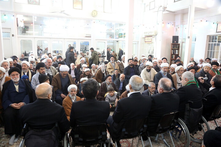 تصاویر/ مراسم جشن و عمامه گذاری طلاب