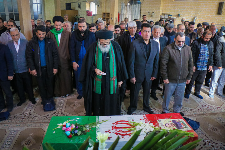 تصاویر/ تشییع پیکر شهید مدافع امنیت امیرحسین راستینه در قم