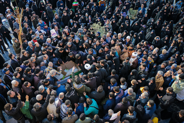 تصاویر/ تشییع پیکر شهید مدافع امنیت امیرحسین راستینه در قم