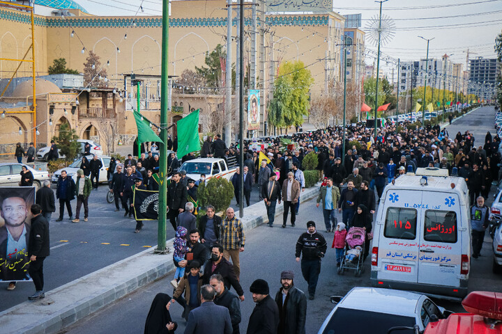 تصاویر/ تشییع پیکر شهید مدافع امنیت امیرحسین راستینه در قم