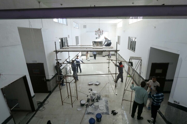 تصاویر| بازسازی و رنگ آمیزی مدرسه علمیه جعفریه قدیمه قاین بعد از اغتشاشات