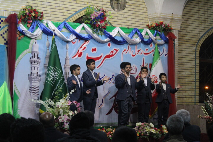 تصاویر/ جشن عید مبعث در جوار حرم امامزادگان جوپار