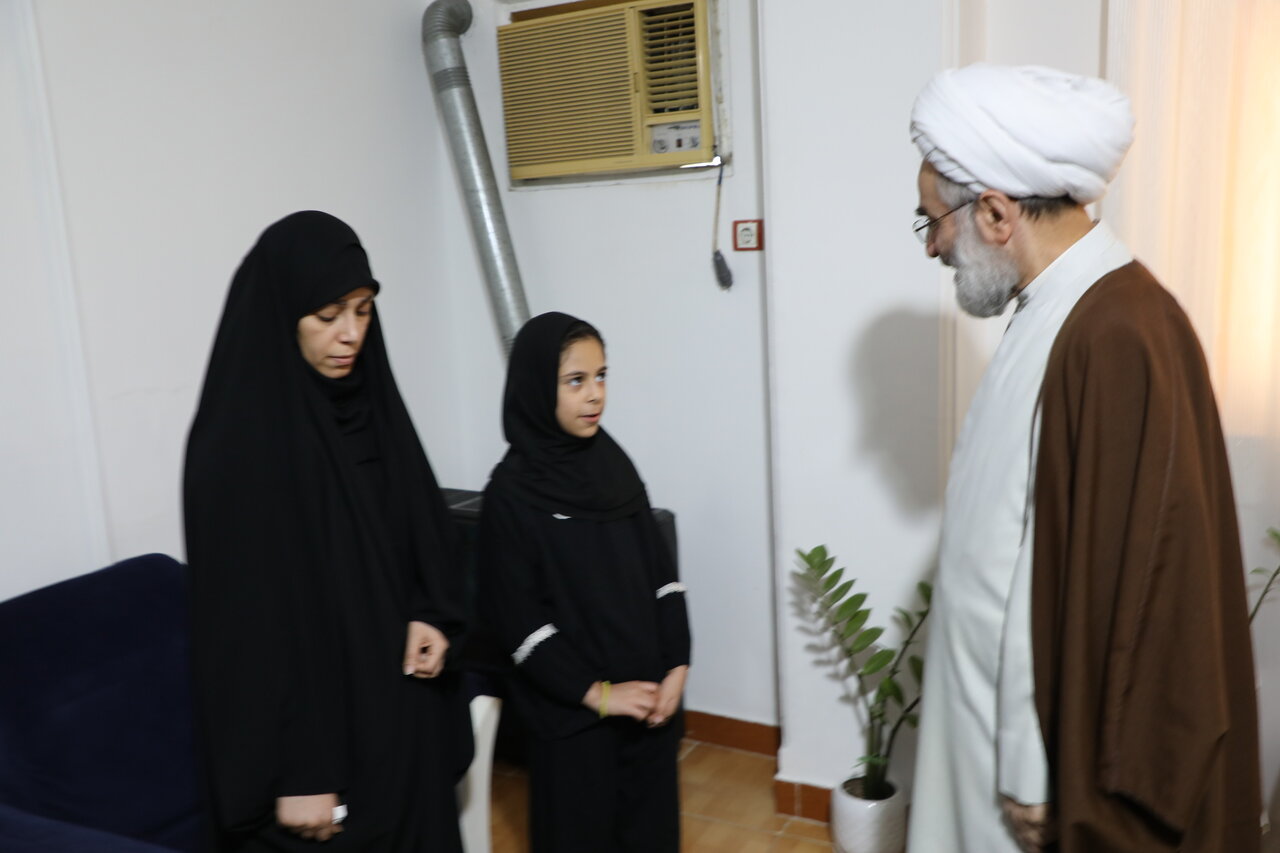 شهیده نبوی‌نیا با جانفشانی و فداکاری در تاریخ ماندگار شد