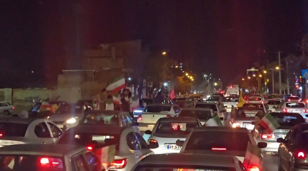 فیلم| کاروان خودرویی اُمت قرآن در اراک