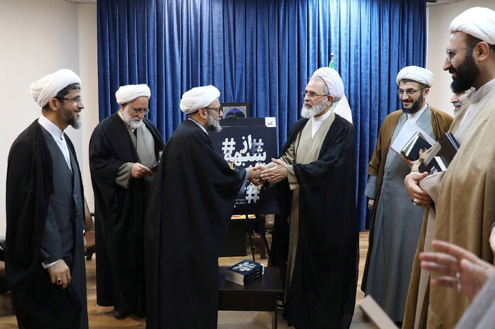 تصاویر/ آیین رونمایی از کتاب «از شبهه تا فتنه»