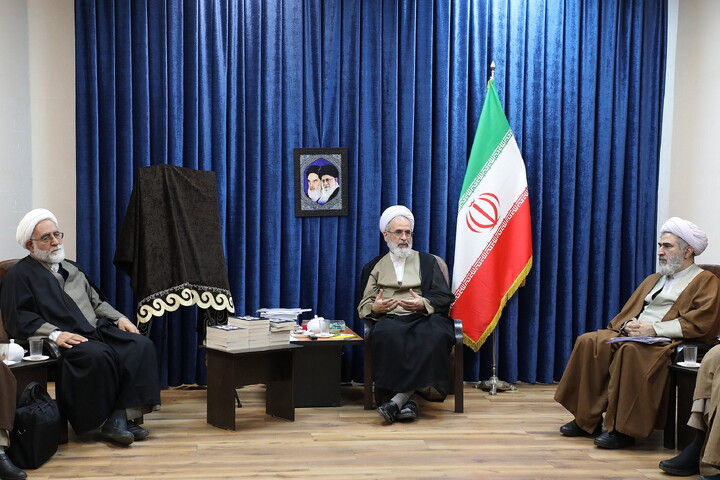 تصاویر/ آیین رونمایی از کتاب «از شبهه تا فتنه»