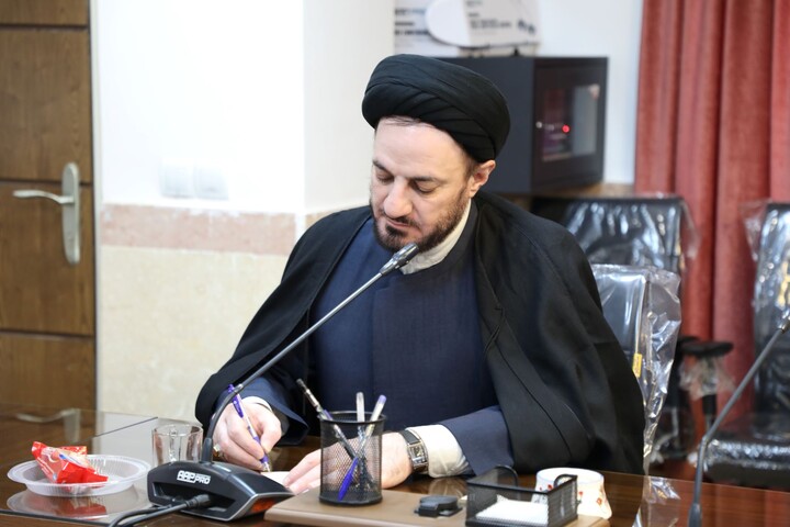 تصاویر/ جلسه بصیرتی با موضوع نقد قرآن بسندگی ویژه کادر مدارس یزد