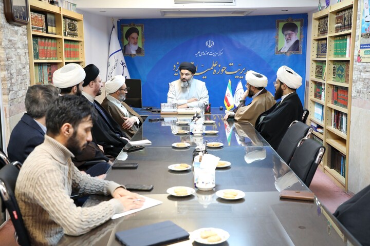 تصاویر/ جلسه شورای معاونین حوزه علمیه استان یزد