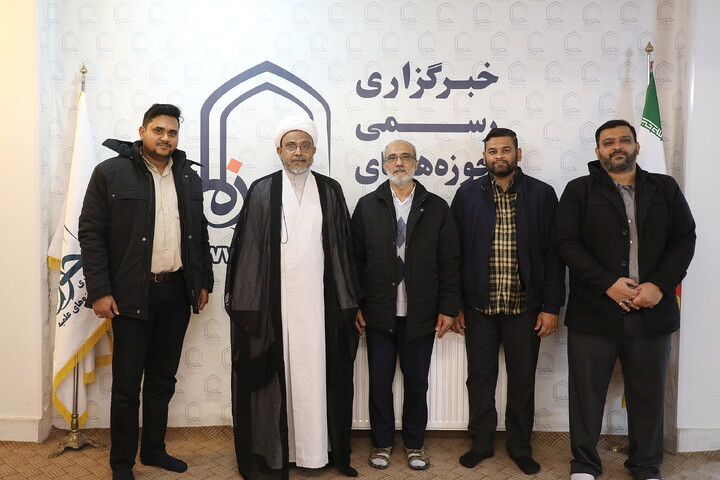 تصاویر/ بازدید حجت السلام والمسلمین وصی حسن خان از خطبای برجسته هند از خبرگزاری حوزه