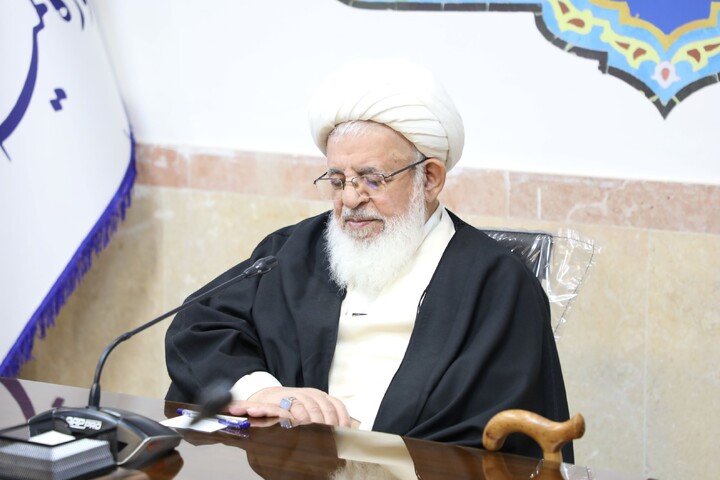 تصاویر/ جلسه کسبه استان یزد با  آیت‌الله محمدرضا ناصری نماینده ولی فقیه در استان و امام جمعه یزد