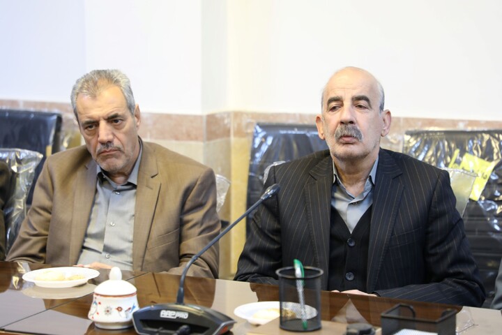 تصاویر/ جلسه کسبه استان یزد با  آیت‌الله محمدرضا ناصری نماینده ولی فقیه در استان و امام جمعه یزد