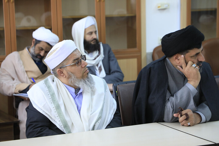 دیدار علمای اهل سنت با نماینده ولی فقیه در خراسان جنوبی