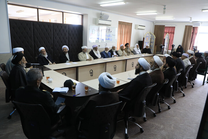 دیدار علمای اهل سنت با نماینده ولی فقیه در خراسان جنوبی