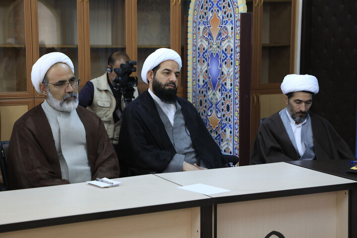 دیدار علمای اهل سنت با نماینده ولی فقیه در خراسان جنوبی