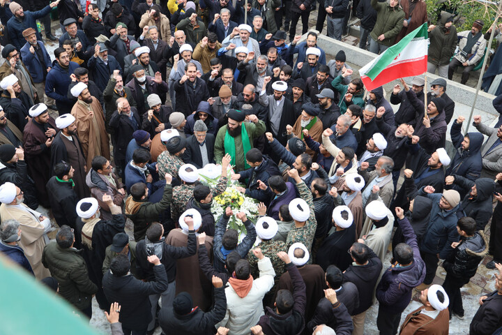 تصاویر / آخرین حضور شهید حجت الاسلام زمانیان در مدرسه علمیه آیت الله آخوند(ره)