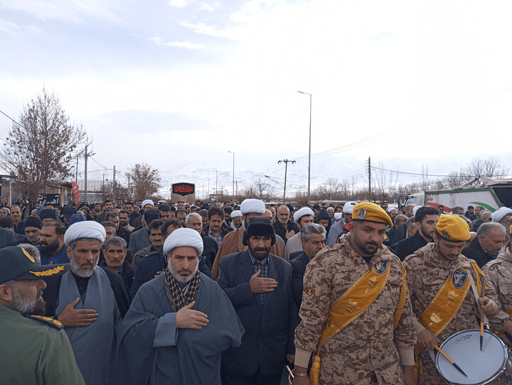 تصاویر / آیین تشییع و تدفین شهید حجت‌الاسلام زمانیان در نهاوند