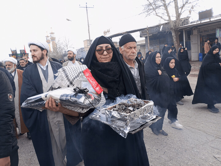 تصاویر / آیین تشییع و تدفین شهید حجت‌الاسلام زمانیان در نهاوند