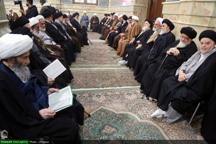 جثمان شقيق المرجع الأعلى السيد السيستاني يشيع في مدينة قم