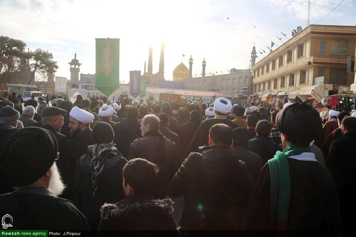 جثمان شقيق المرجع الأعلى السيد السيستاني يشيع في مدينة قم