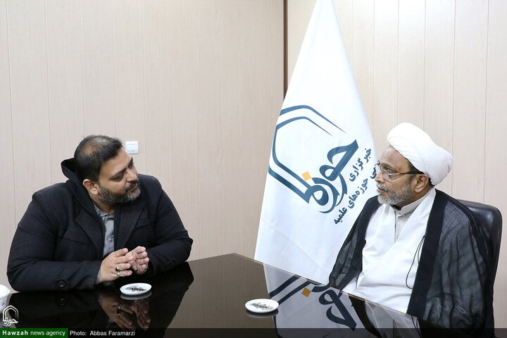 الخطيب الهندي حجة الإسلام والمسلمين وصي حسن خان يزور "وكالة أنباء الحوزة"