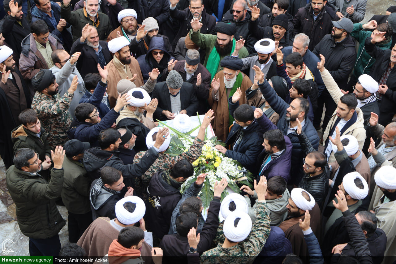 تصاویر / آخرین حضور شهید حجت الاسلام زمانیان در مدرسه علمیه آیت الله آخوند(ره)