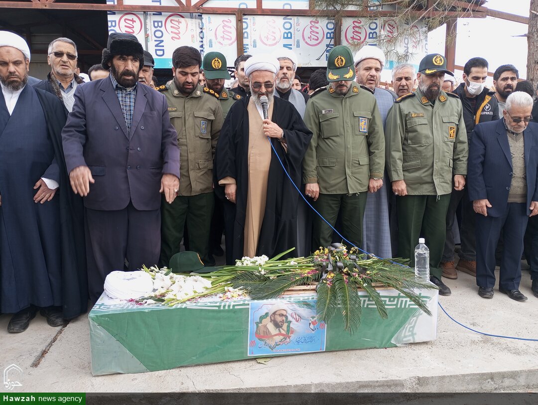 تصاویر / آیین تشییع و تدفین شهید حجت‌الاسلام زمانیان در نهاوند