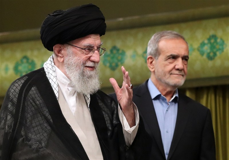 بزشكيان يردّ على سخافات ترامب: التعرّض لسماحة قائد الثّورة يعني الدّخول في حرب شاملة مع الشّعب الإيراني