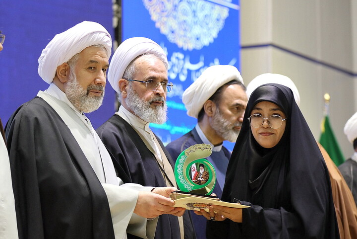 تصاویر/ آیین اختتامیه سی و یکمین جشنواره بین المللی قرآنی و حدیثی المصطفی